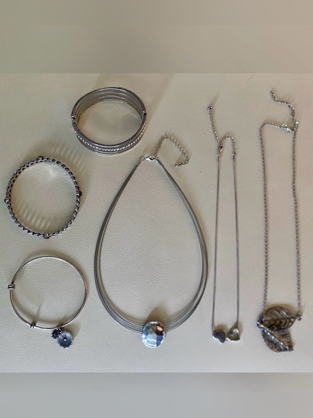 Silver Tone Jewellery Lot 6 Pieces Donated Rotary Foundation